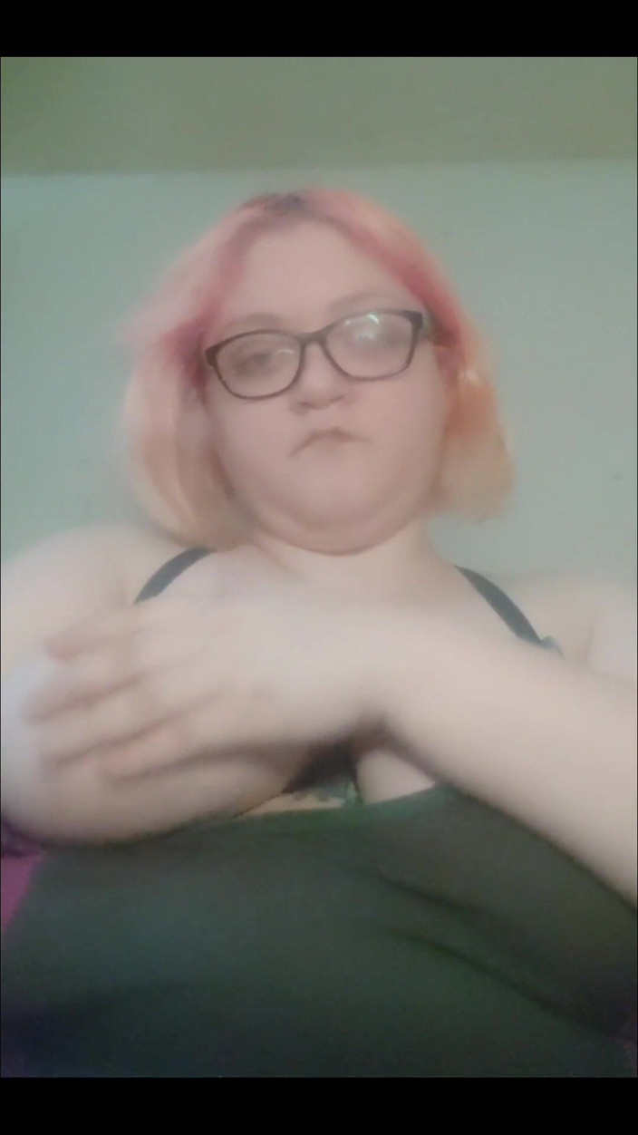 Anerisamp: Amputee Playing with Her Huge Tits - Slow Motion