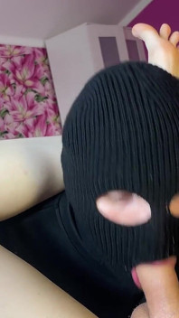 Foot Massage and Cock Sucking for a Young Guy