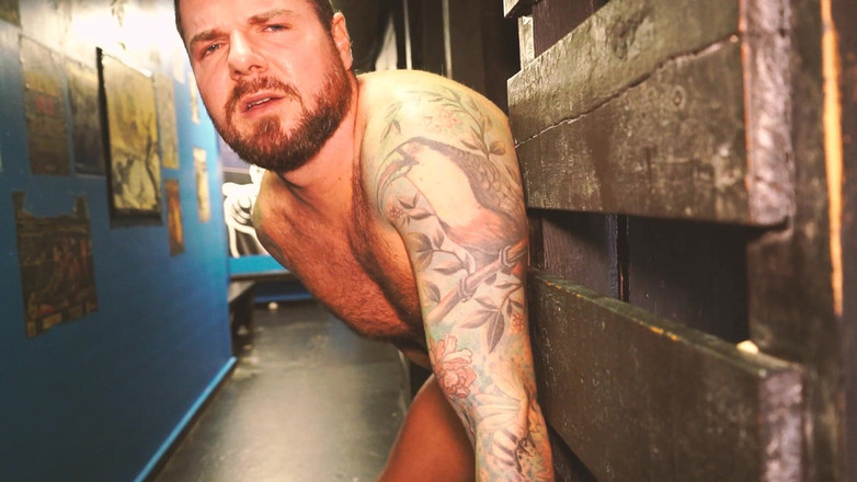 Anton Brazil: Glory Hole se změní v totální kurvku a sperma na...