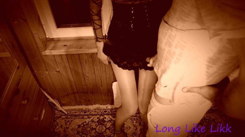 LongLikeLikk: Nagrał przez telefon, jak spuszcza się na moje nogi ...