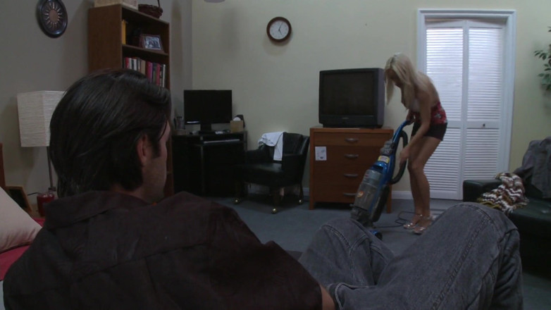 Porncentro: Smoking hot blonde gets hard doggy style fuck by a...