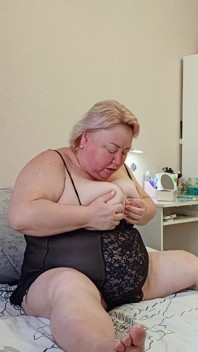 Mother-in-law Masturbates Her Big Holes