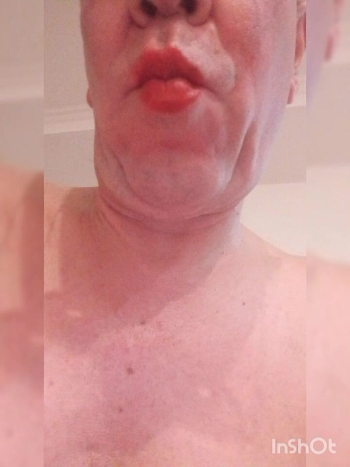 Ladyboy Karl: Înapoi din nou în Noaptea Manila