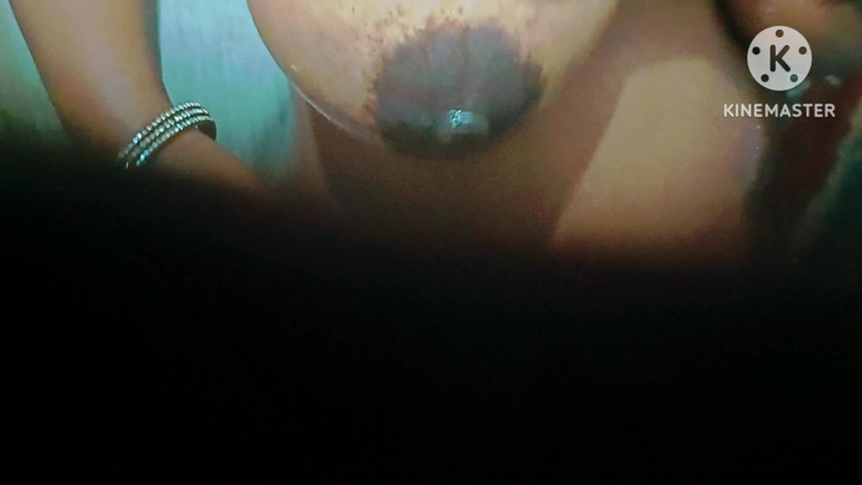 Sweethoneybgl: Ogromne dziewczyna kąpiel i uwodzenie przyrodniego brata, kiedy dowiedziała się, że...