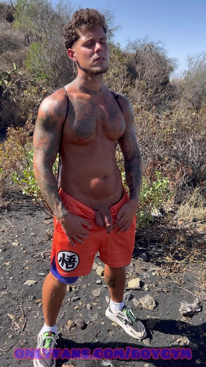 BoyGym: 在福里斯塔家伙发现我的小便