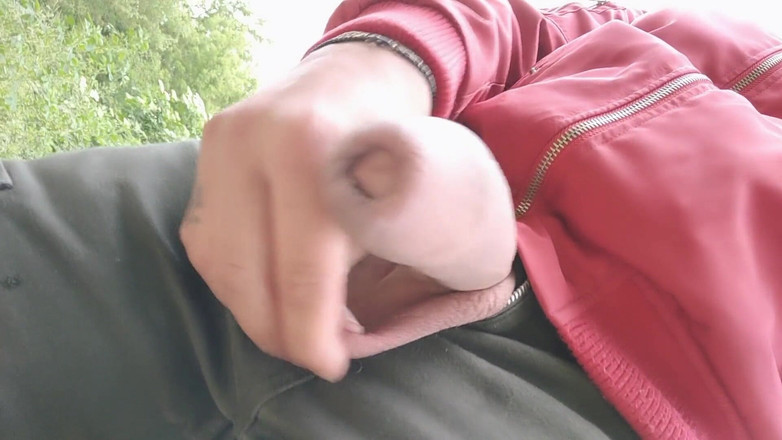 Idmir Sugary: Kasun dengan kontol tebal yang belum disunat