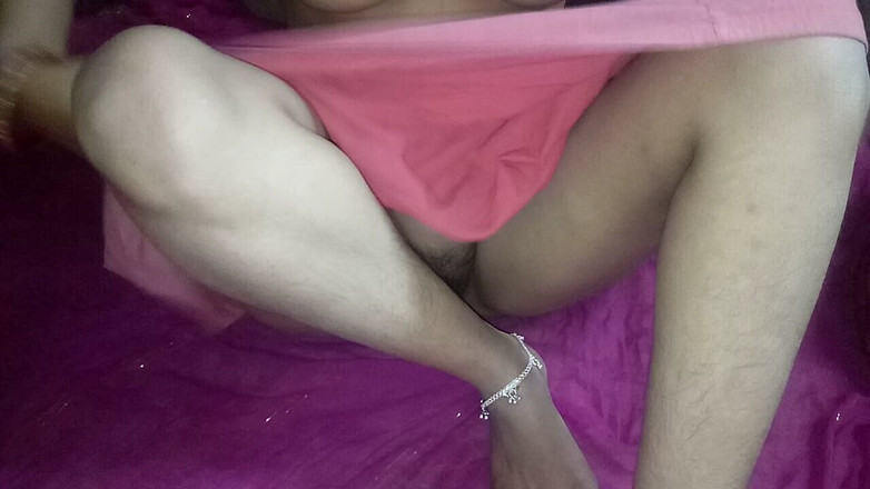 Ms Sunita: Ma chatte très affamée