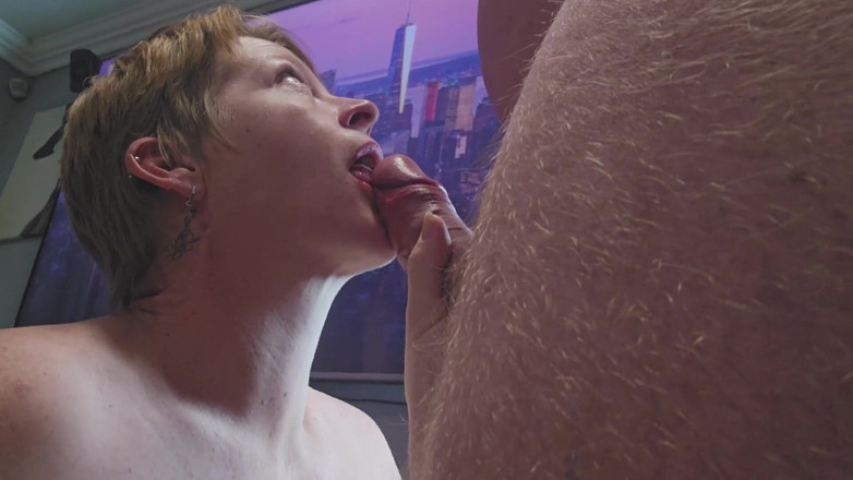 ZenitheBloodRose: Крошечная пума делает большой член грязный минет