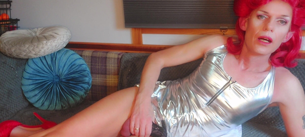 Alexalovesit: Analdildo blowjob und sperma