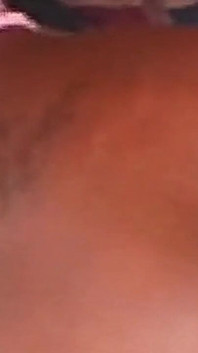 Cewek cantik kulit hitam lagi asik seks threesome habis-habisan - aksi lesbian di pesta seks sampai dicrot di dalam