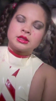 Brunette Pierced Chick Loves to Masturbate on Sybian