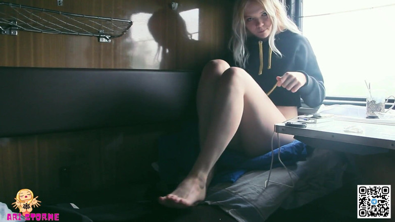 AurelliaCreampie: The Romance of Trains. My Pussy Is at Risk