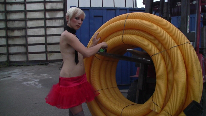 Smoke it bitch: Cute blonde gal smokes cigar outdoor and poses