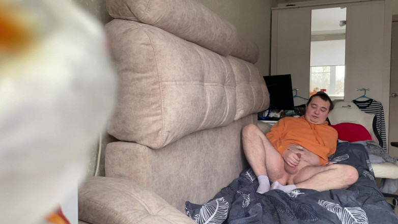 Limara19981: Молодой парень Limara19981 мастурбирует и наслаждается оргазмом