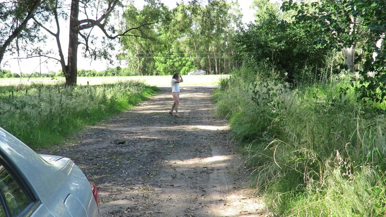 Milfcamsex: Patricia cammina...