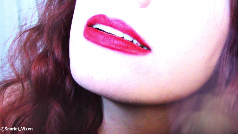 Scarlet Vixen: Poison Ivy's Loving Licks &amp; Kisses