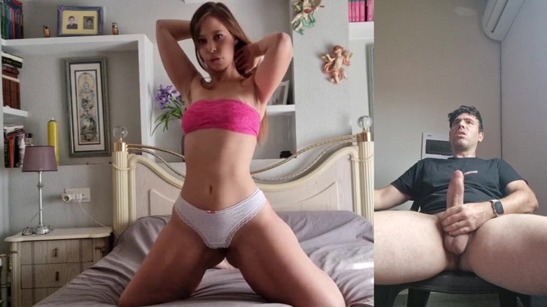 Holycandy: Aku dihukum, jadi aku mulai bertingkah seperti pelacur di webcam