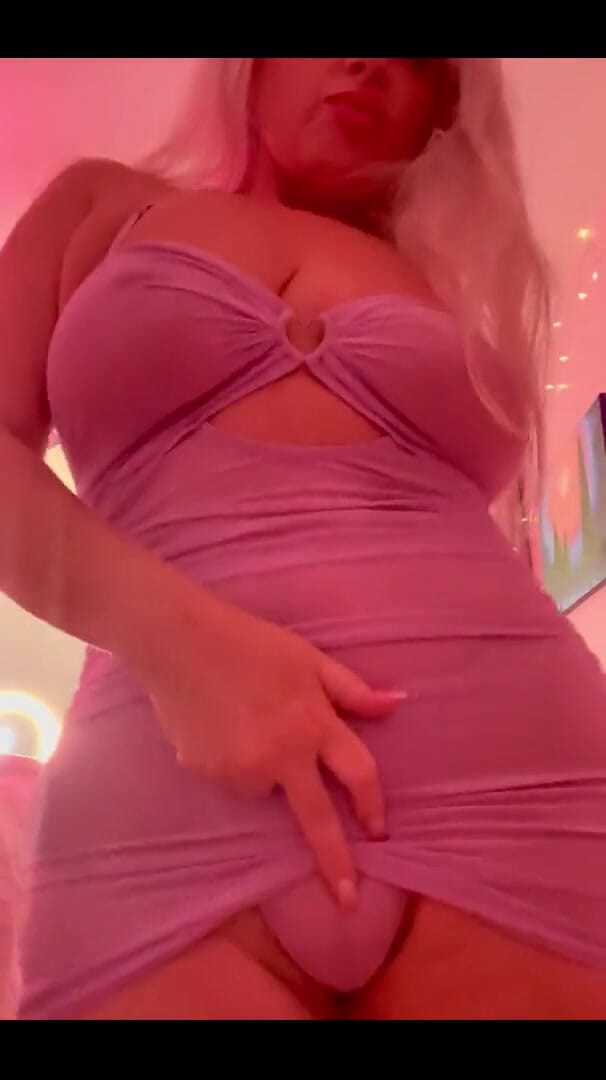 PaintedRose: Pocałuj mnie więcej ust i bioder Tylko dla Ciebie zajmę...