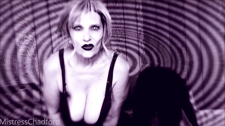 Mistress Chadford: 幽霊の出る亡命者