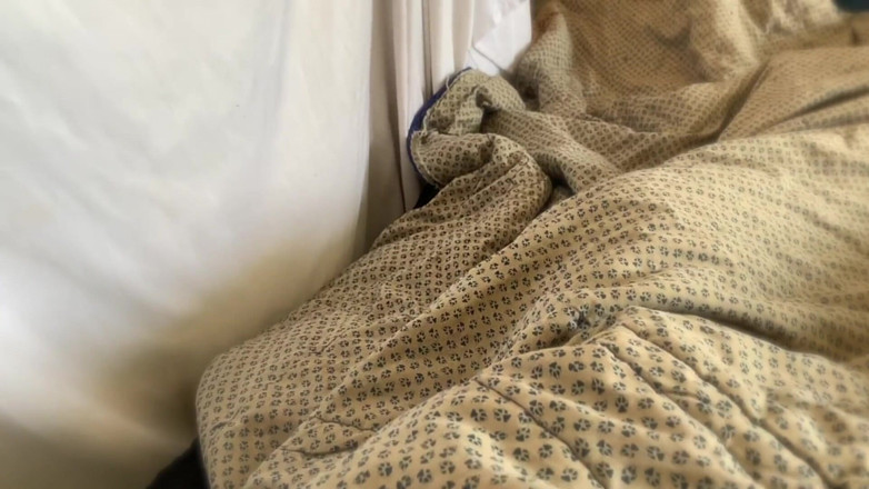 Erin Electra: Gozando Na Calcinha Da Madrasta a Excita