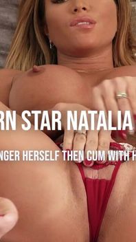 Stunning Porn Star Natalia Forrest's Gold Vibrator to Orgasm.!