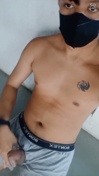 Twinks Fleshlab: Mi Sono Masturbato Con Uno Sconosciuto All'aperto Fino a Quando Non Siamo Entrambi Sborrate