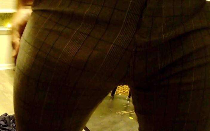 Dick Pants: Regardez mon énorme p