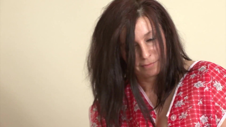 Swinger Friends Germany: When the guy is not there and the housewife is...