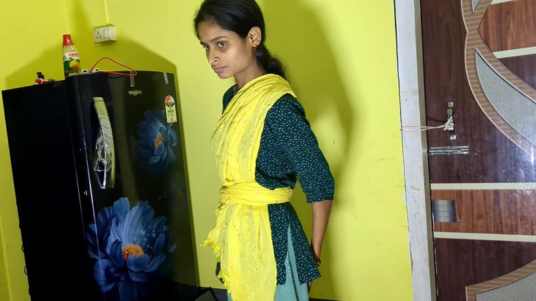 Easypron: Seks panas awek deshi Assam India pada tahun 2025