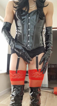 Fetish Bitch, get down on your knees and suck you little pathetic whore