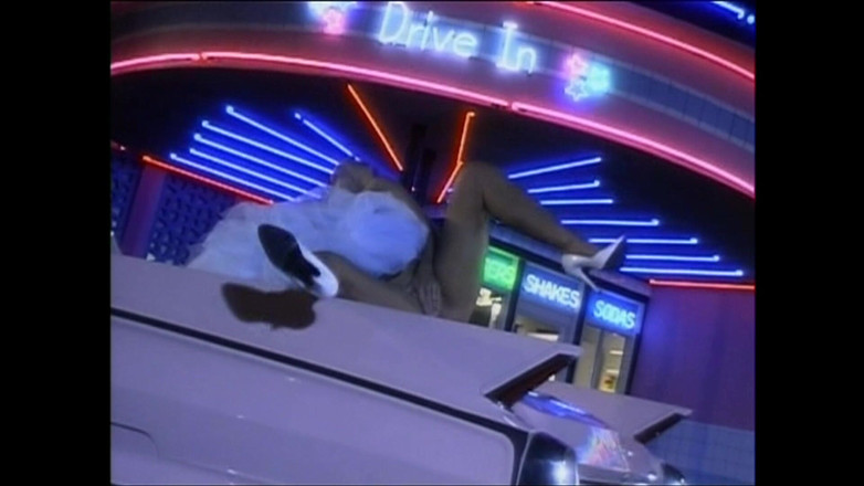 The Power of Love: 쪼이는 젖은 보지를 따먹는 대박 하드코어 자지