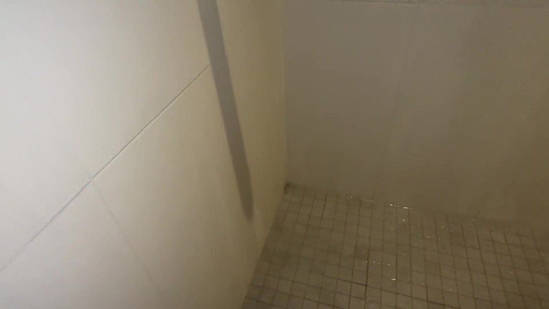 Newheaven2021: Minha namorada puta brincando com vibrador de 12 polegadas