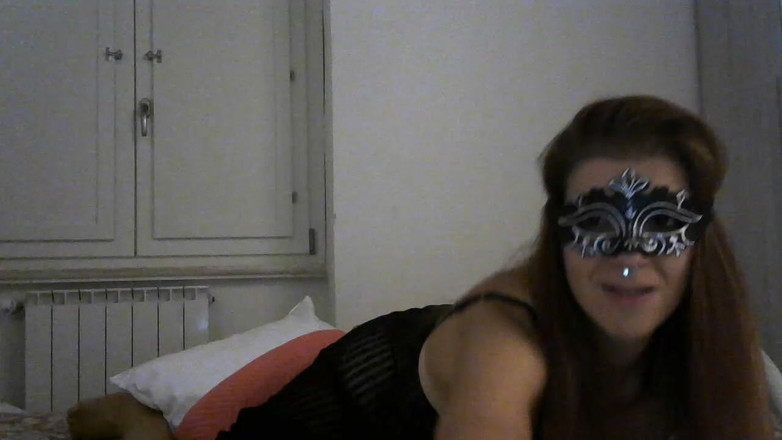 SexyPupil: お気に入りの枕で自慰をする...