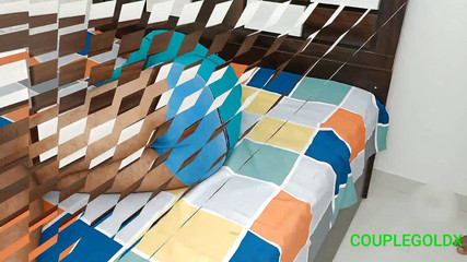 Sexy Komal: Cewek itu minta hadiah iphone dari pacarnya di hari valentine