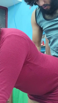 Hot Romance with Ass Kiss and Thighs Lick