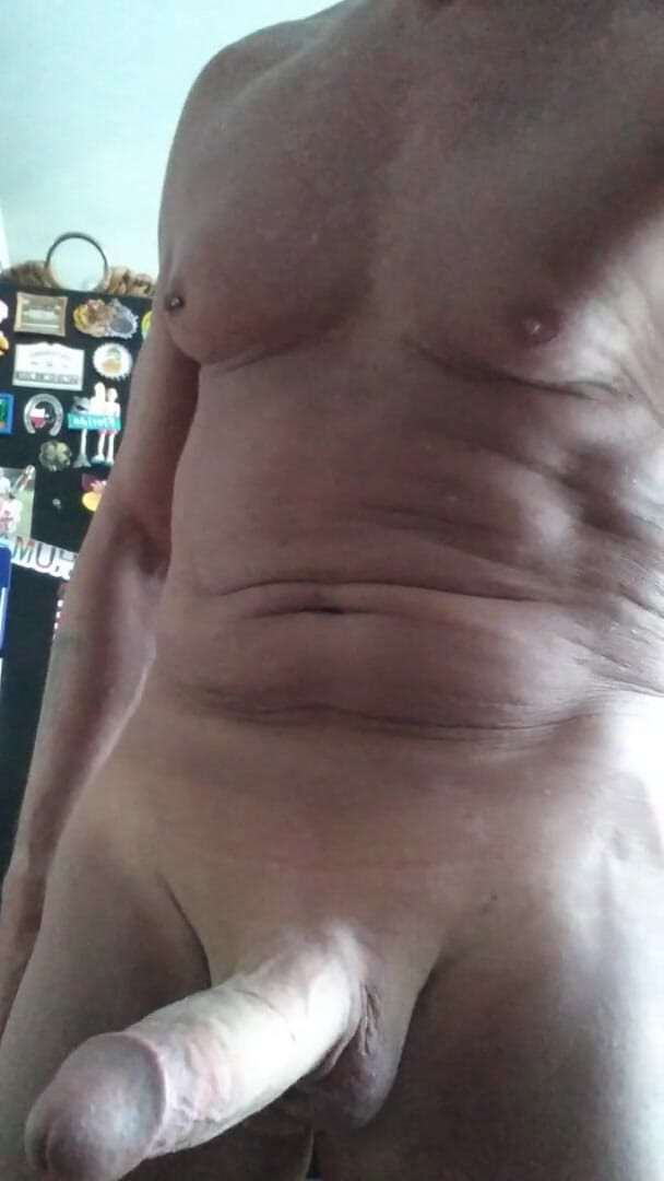 Mikey Tucker: Stepdaddy show off