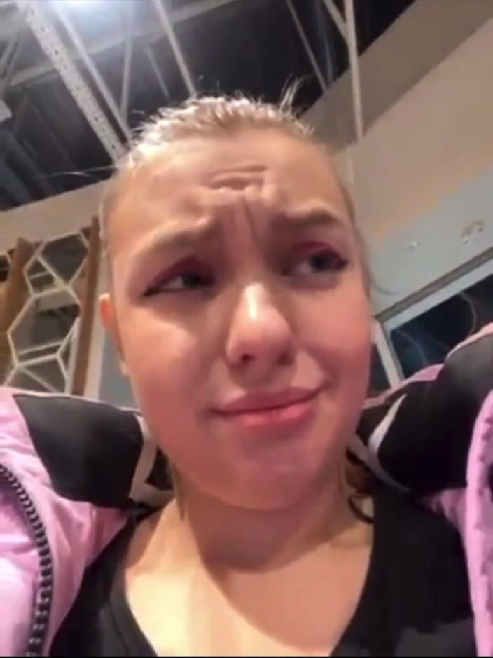 JuiceLussie: Fucking in the Fitting Room