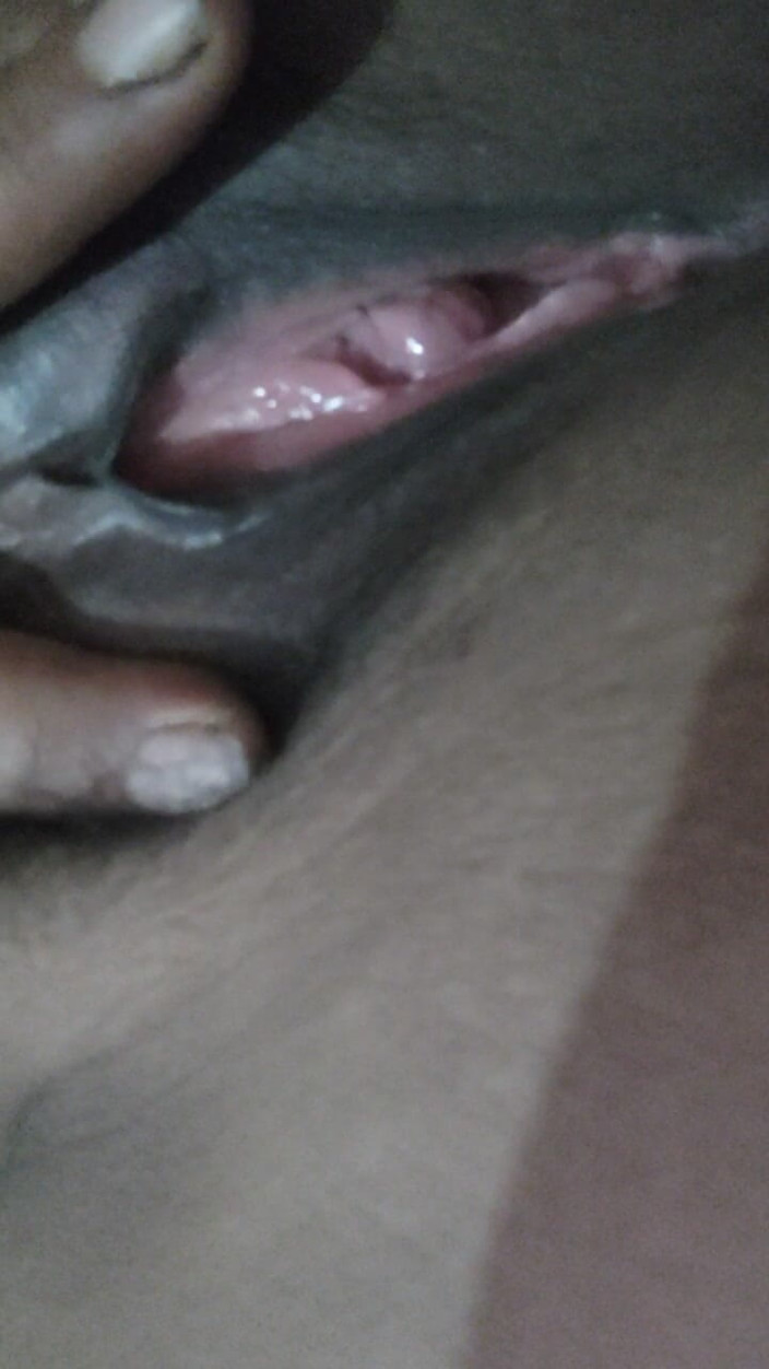Dr_doom21: El coño de bhabhi Ji caliente, sexy' ama de casa...