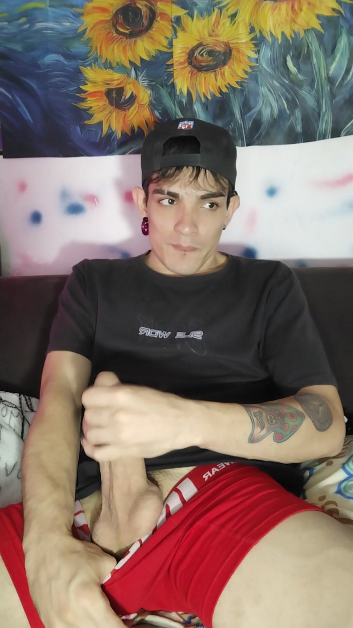 Maykiin: Semen on My Face