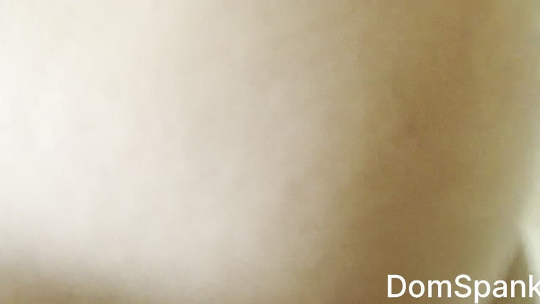 RealDomSpank: Blízký pohled na Non Stop Zadek šukání pro štíhlou asijskou dívku, která...