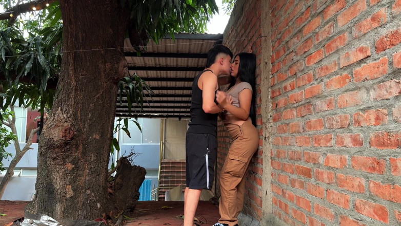 SpaceProductions: I Caught My Colombian Neighbor up Stealing the Mangoes From...