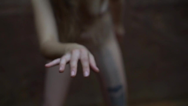 Nothing Erotic: ภาชนะกับเยวา