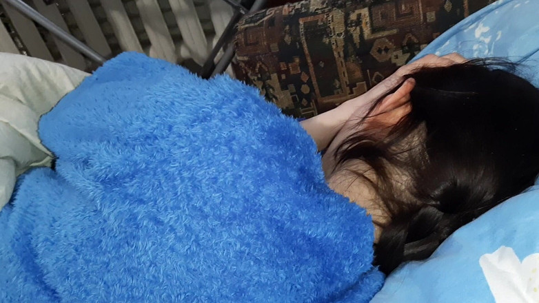 Lesbian-illusion: Min lesbiska slav förde mig snabbt till orgasm medan min...