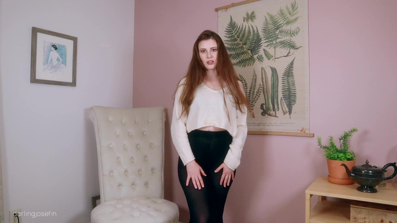 Darling Josefin: 펨돔 펨돔 POV를 위한 더러운 팬티 스타킹