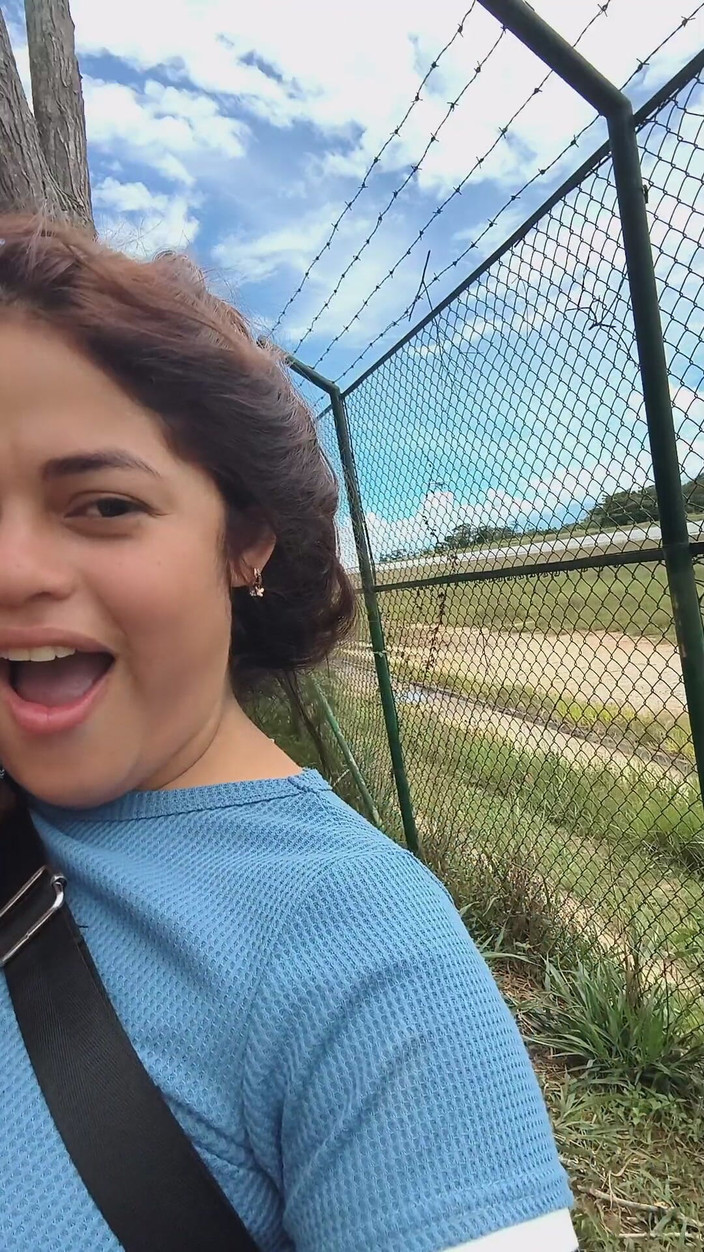 AngyAmazon: Jari dikongkek di luar dan hampir ditangkap