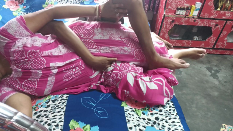 Naughtywifemonalisha178: Desi Bhabhi Puri Time