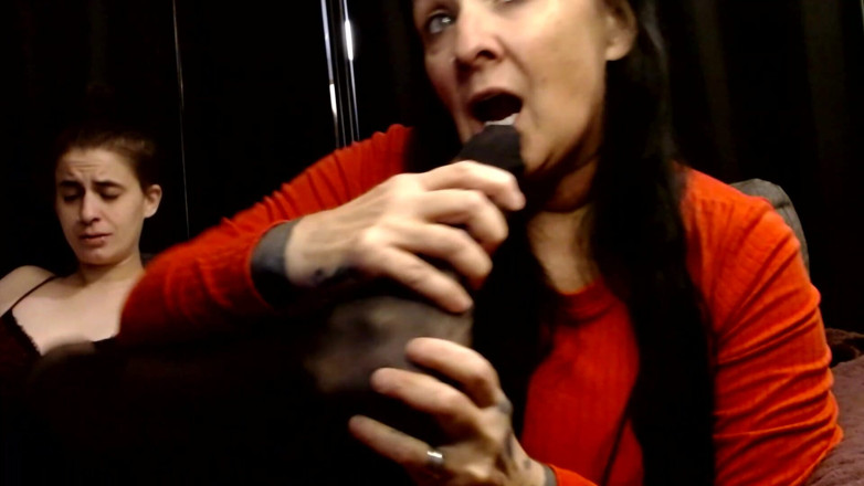 Abby Anna: Lesbian Nylon Pantyhose Feet Smelling Rubbing