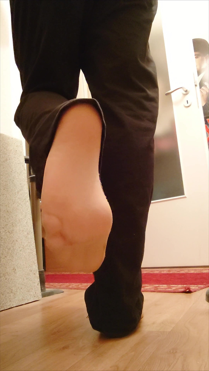 Carmen_Nylonjunge: Segar dari membeli-belah pada waktu pagi