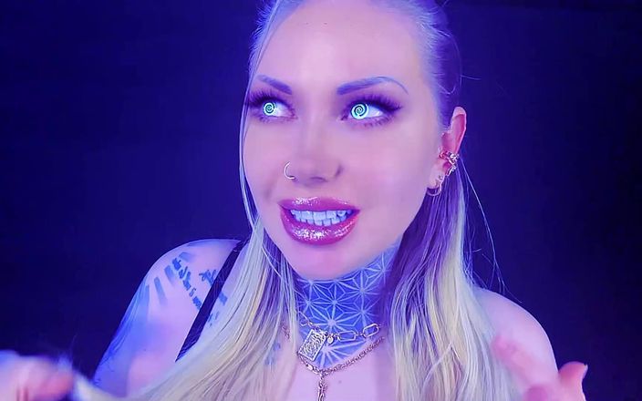 Goddess Misha Goldy: Voe Web točitých očí
