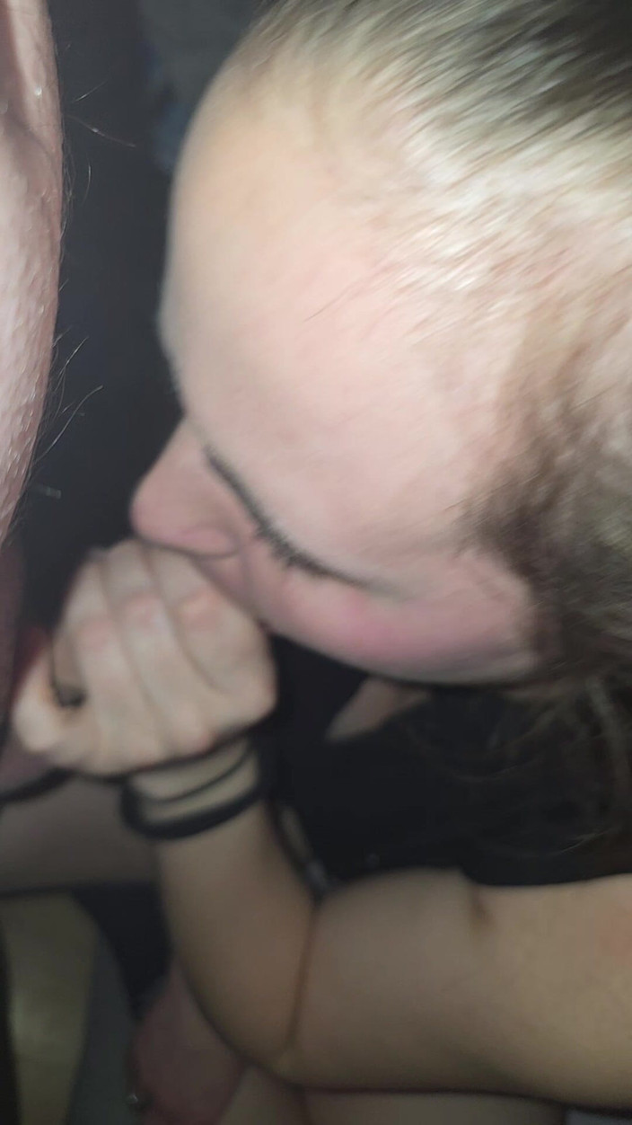 Mora_2000: A la mamada, me encanta meter la polla en la...